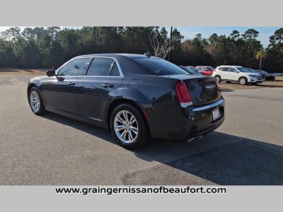 2019 Chrysler 300 Touring L