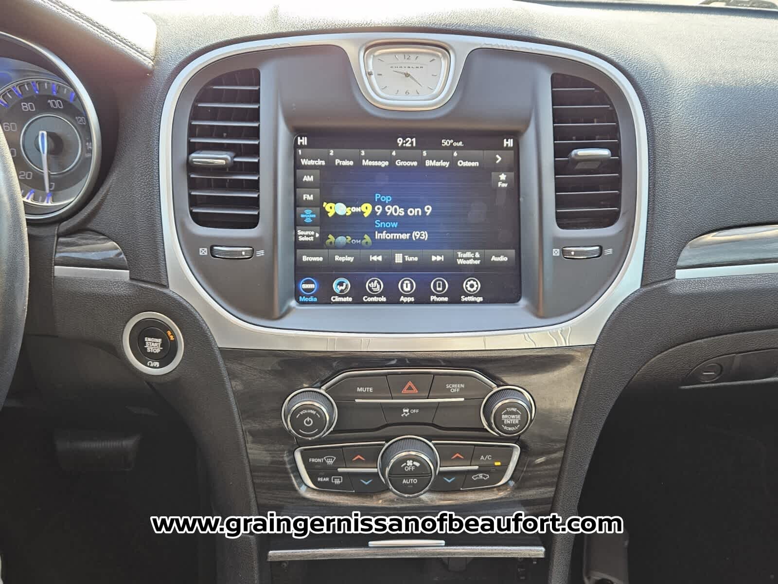 2019 Chrysler 300 Touring L