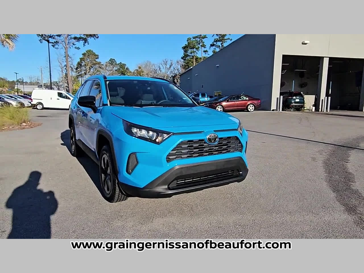 2019 Toyota RAV4 LE