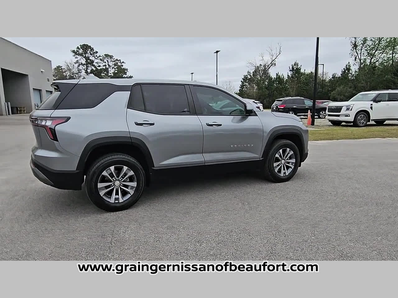 2025 Chevrolet Equinox FWD LT