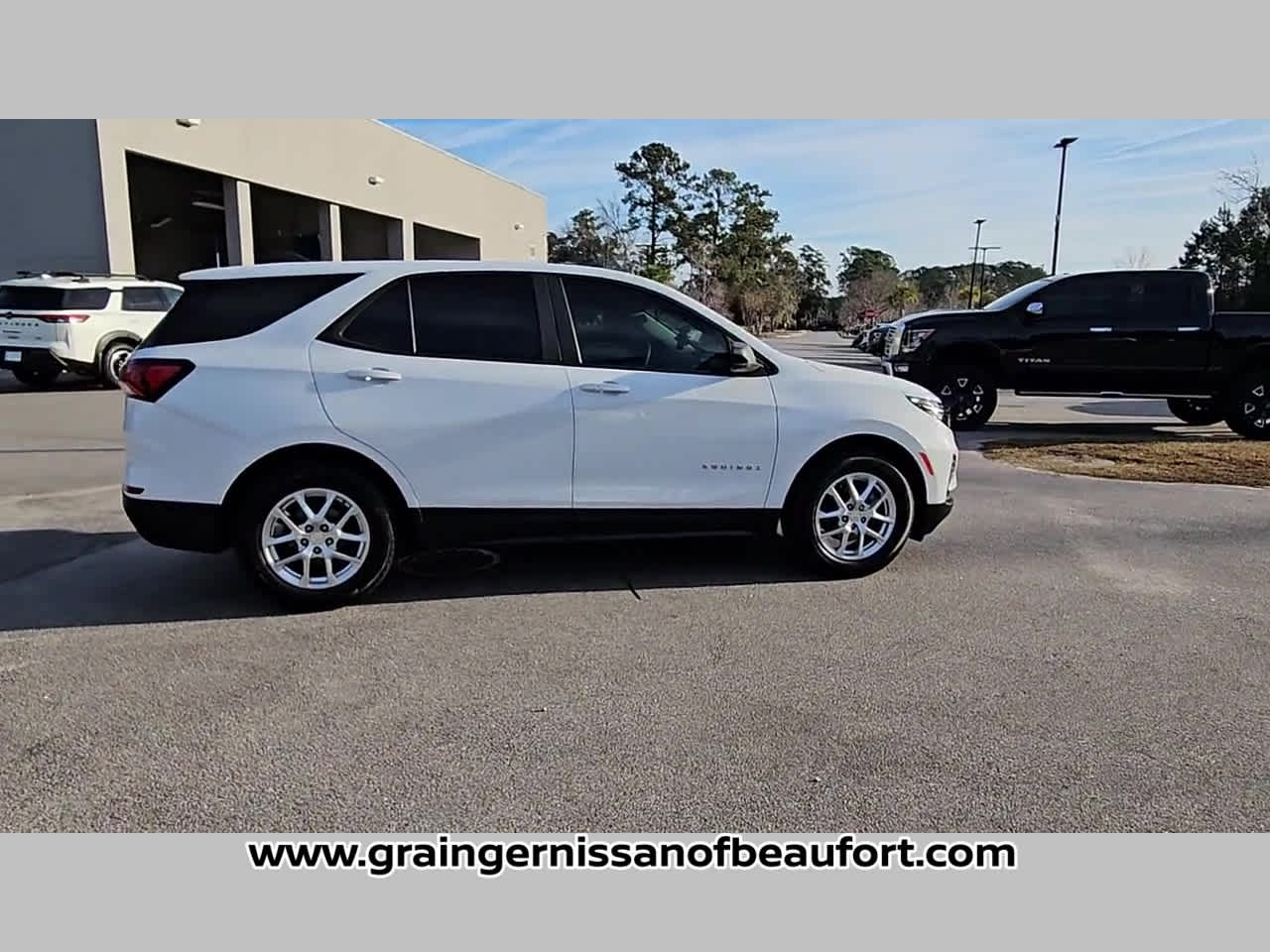 2022 Chevrolet Equinox LS