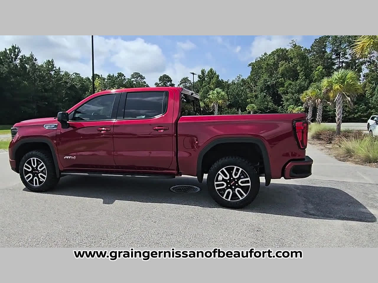 2025 GMC Sierra 1500 AT4