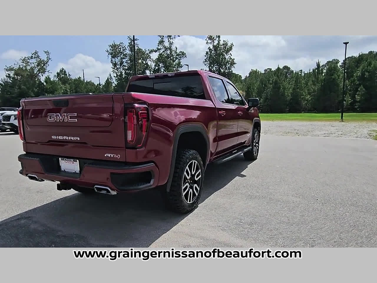 2025 GMC Sierra 1500 AT4
