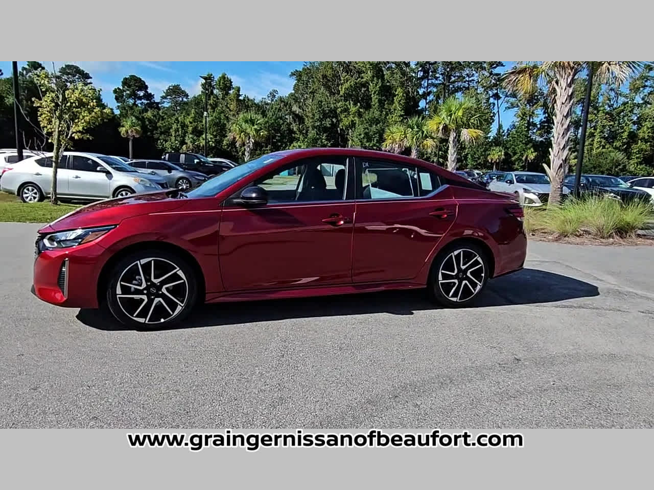 2025 Nissan Sentra SR