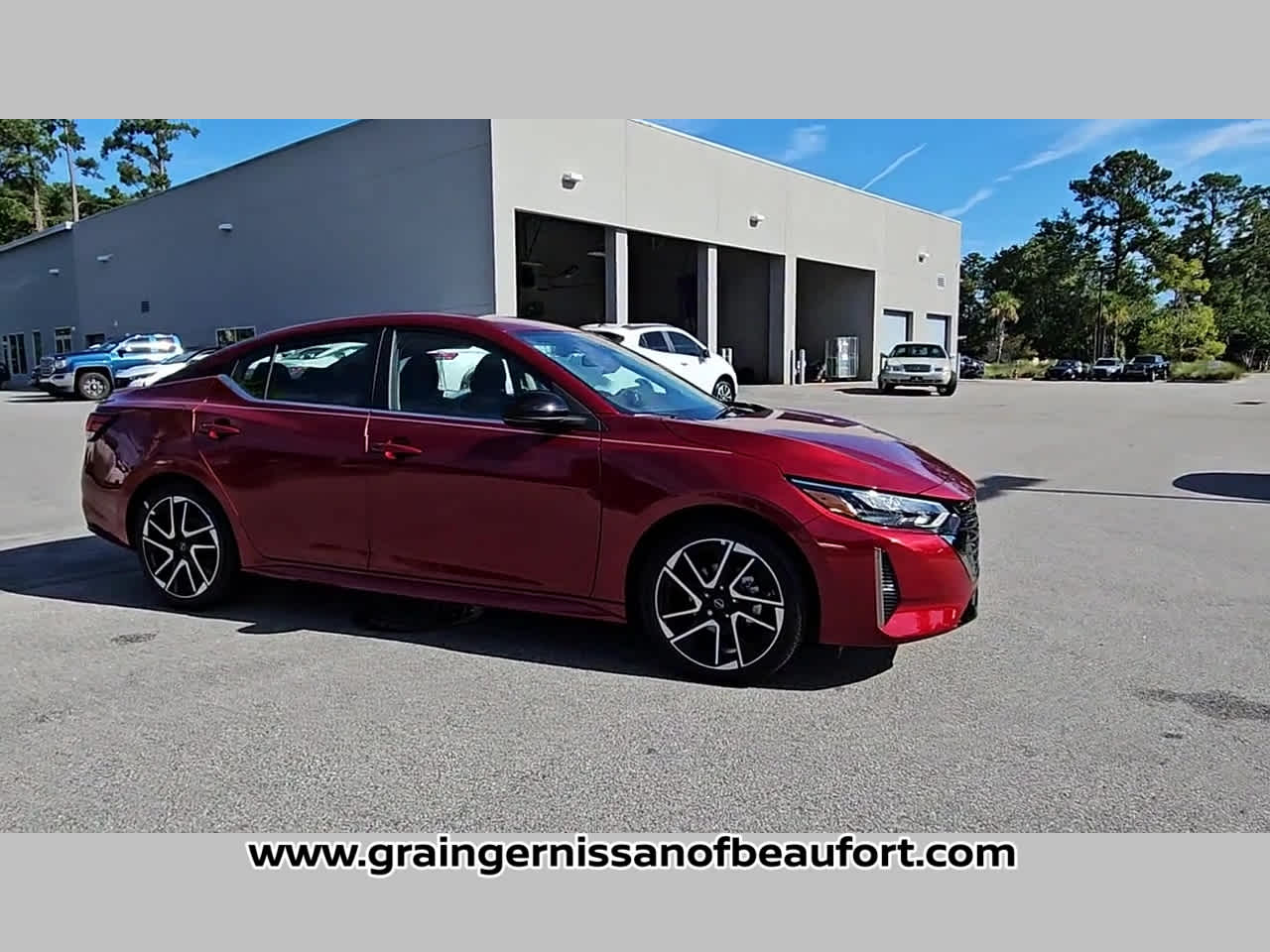 2025 Nissan Sentra SR