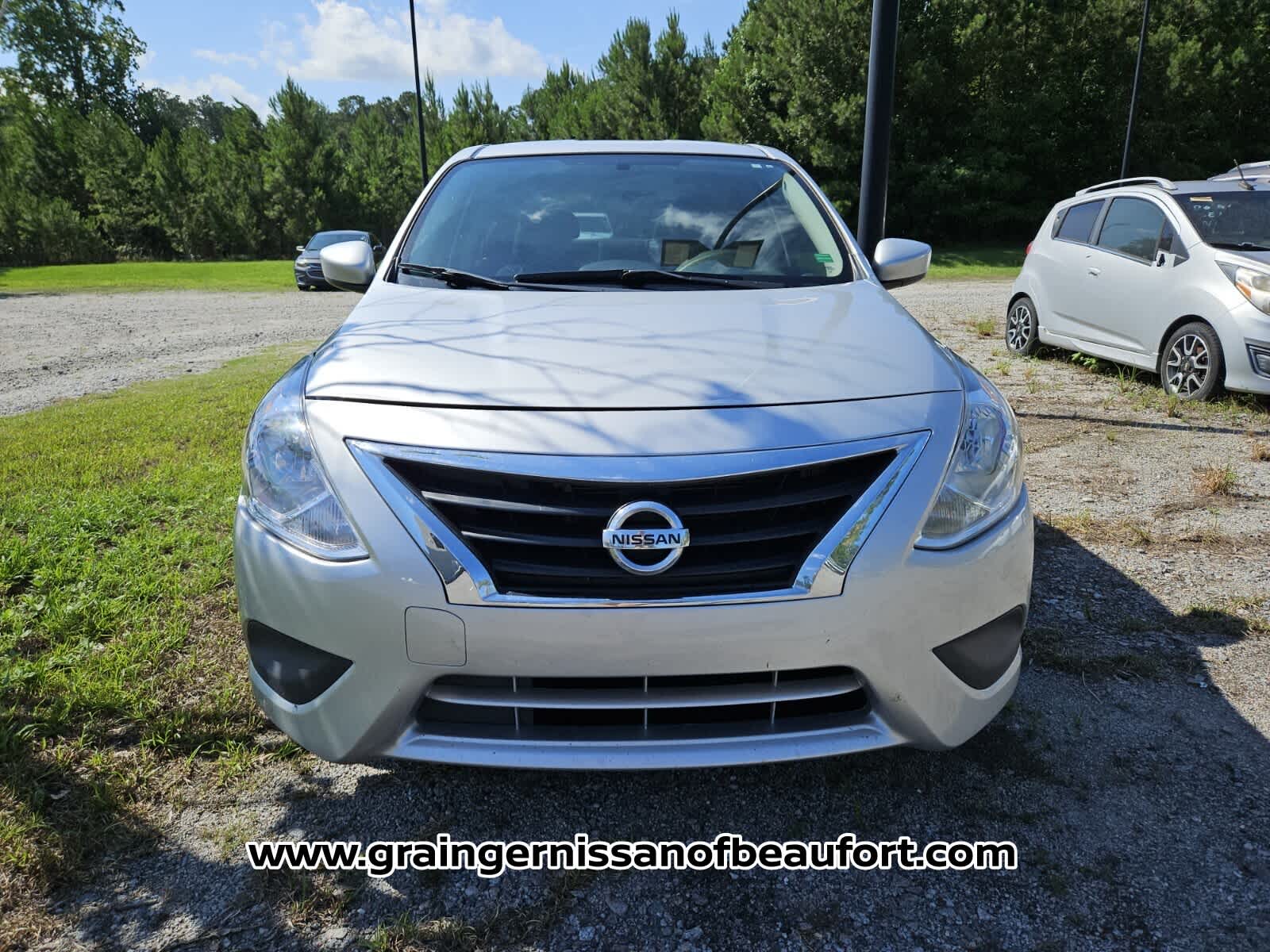 2019 Nissan Versa Sedan SV