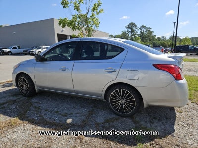 2019 Nissan Versa Sedan SV