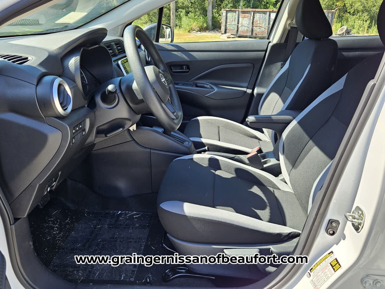 2025 Nissan Versa S