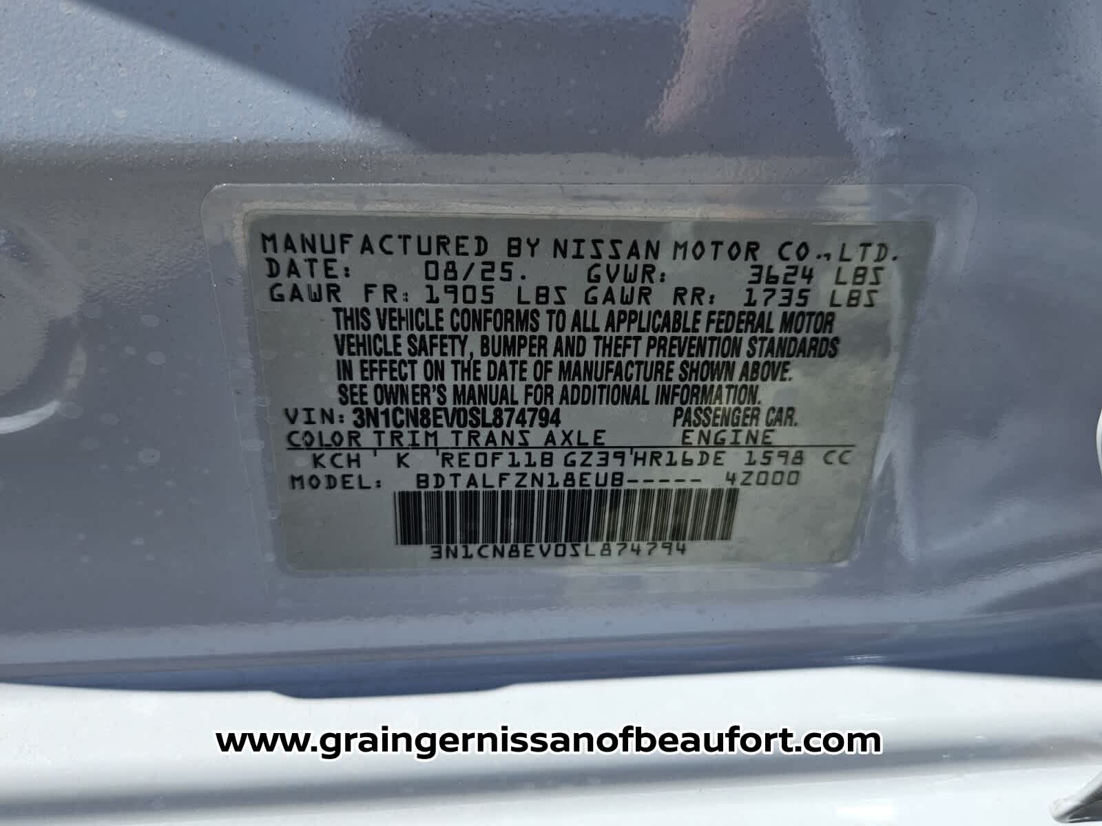 2025 Nissan Versa SV