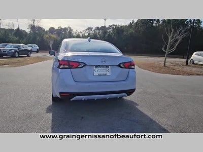 2025 Nissan Versa SV