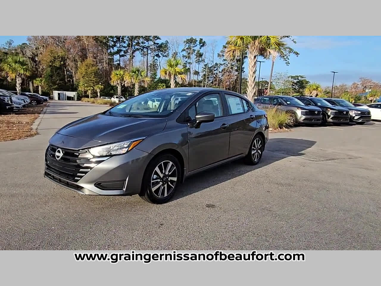 2025 Nissan Versa SV