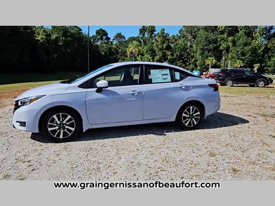 2025 Nissan Versa SV