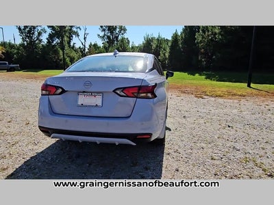 2025 Nissan Versa SV