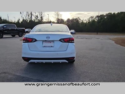 2025 Nissan Versa SV