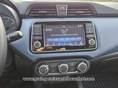 2025 Nissan Versa SV