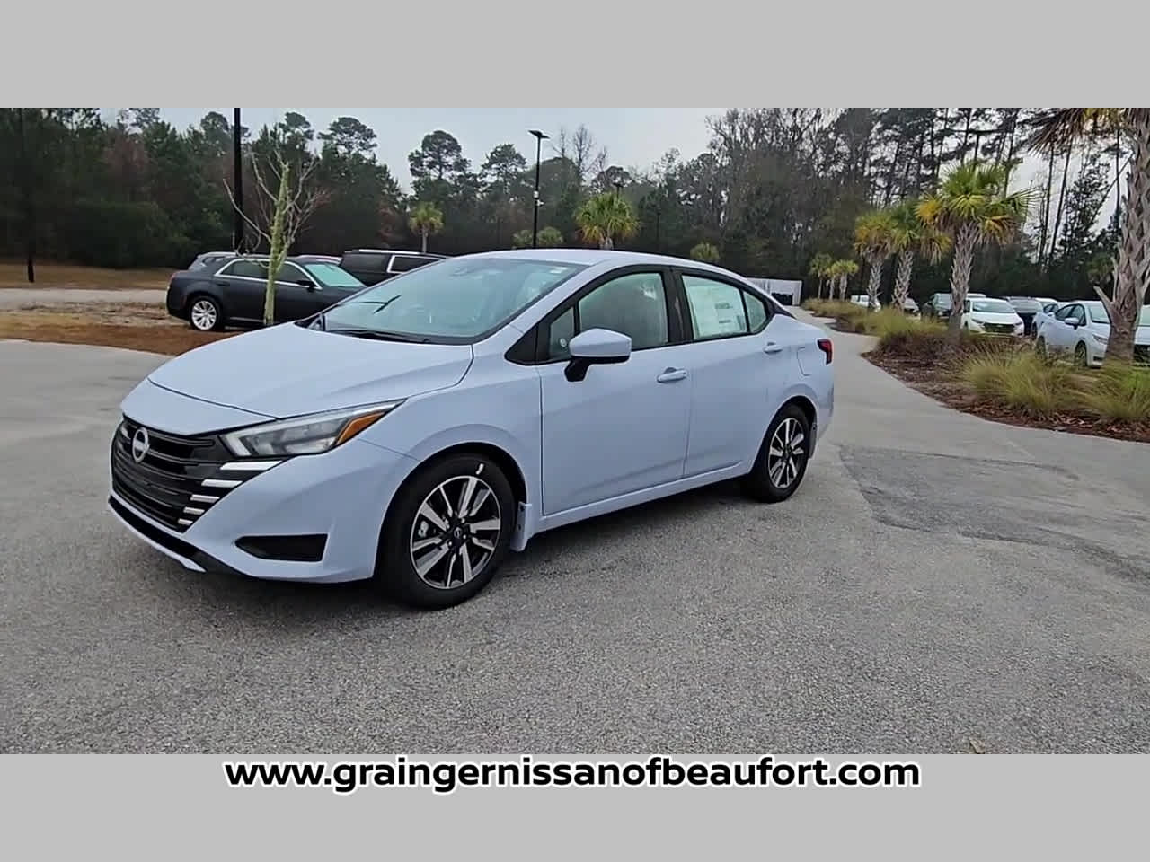 2025 Nissan Versa SV