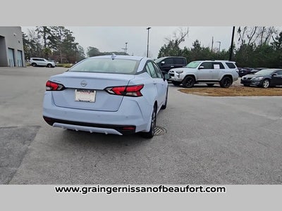 2025 Nissan Versa SV