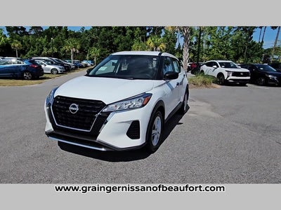 2025 Nissan Kicks Play S