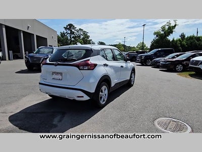 2025 Nissan Kicks Play S