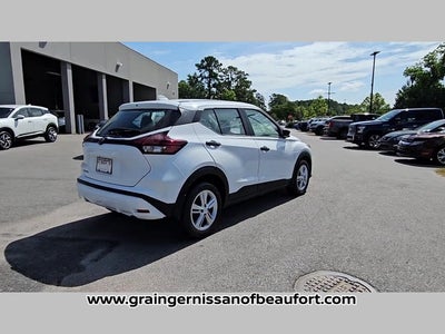 2025 Nissan Kicks Play S