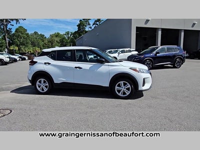 2025 Nissan Kicks Play S