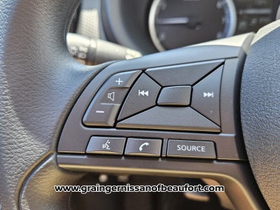 2025 Nissan Kicks Play S