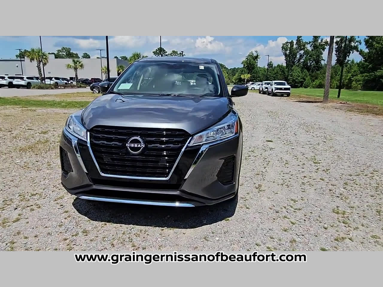 2025 Nissan Kicks Play S