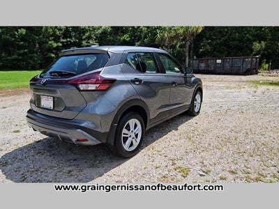 2025 Nissan Kicks Play S