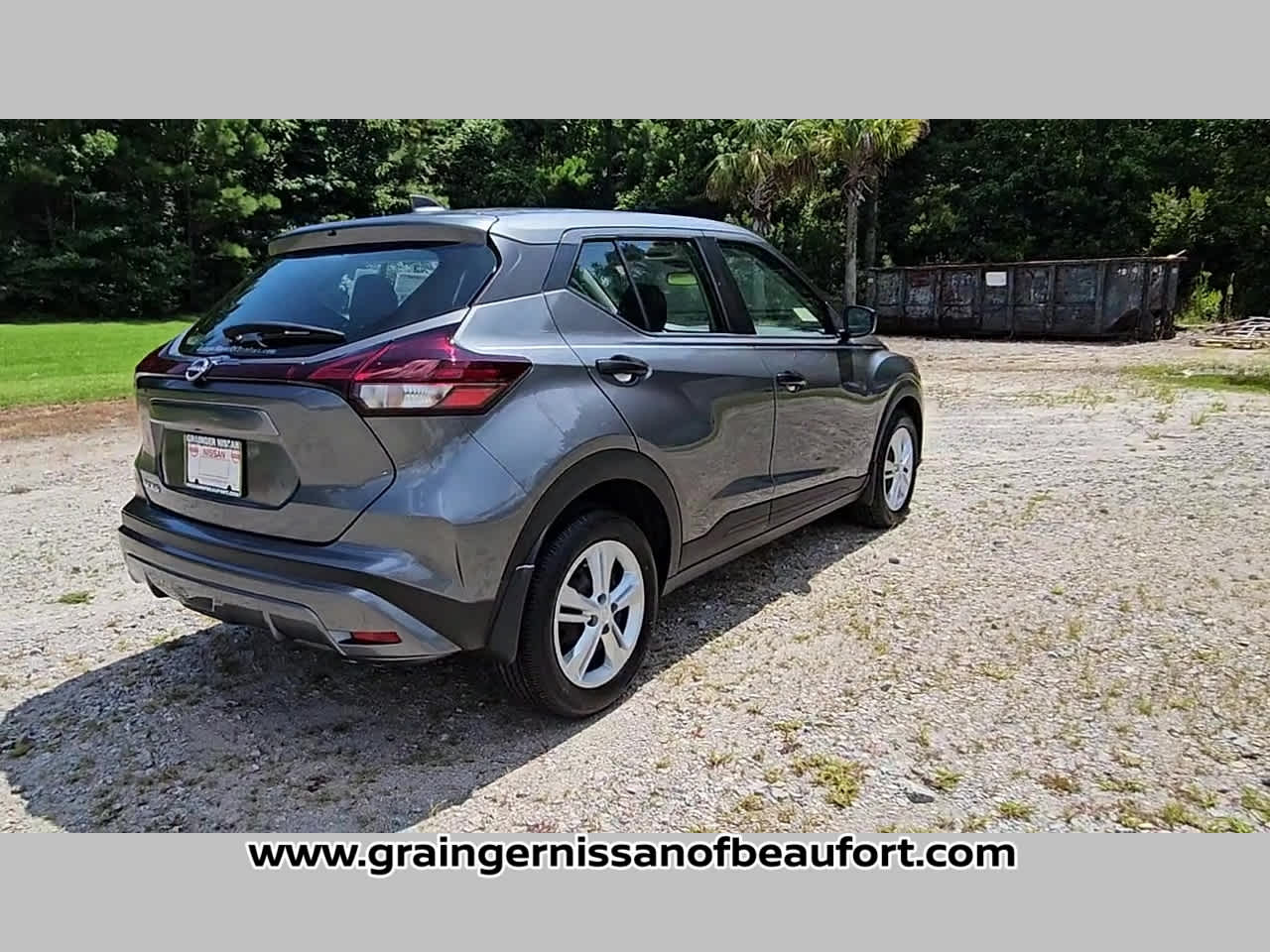 2025 Nissan Kicks Play S