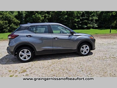 2025 Nissan Kicks Play S