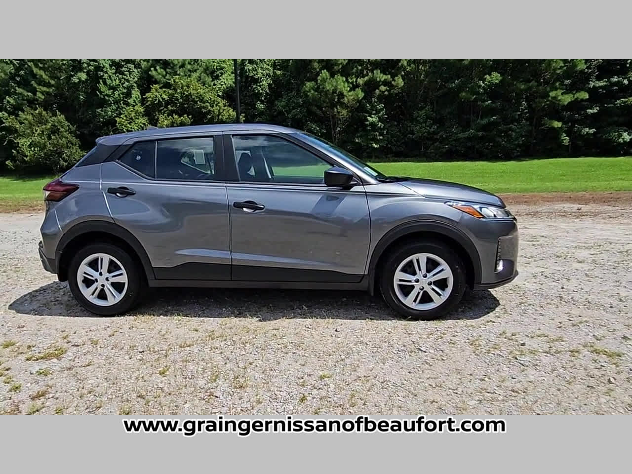 2025 Nissan Kicks Play S