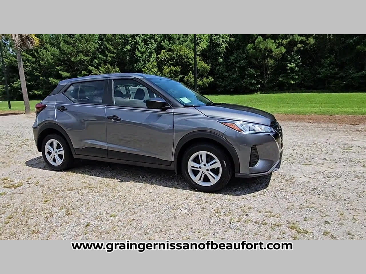 2025 Nissan Kicks Play S