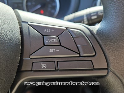 2025 Nissan Kicks Play S