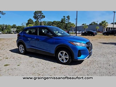 2025 Nissan Kicks Play S