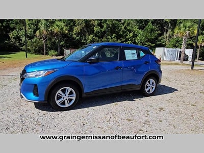 2025 Nissan Kicks Play S