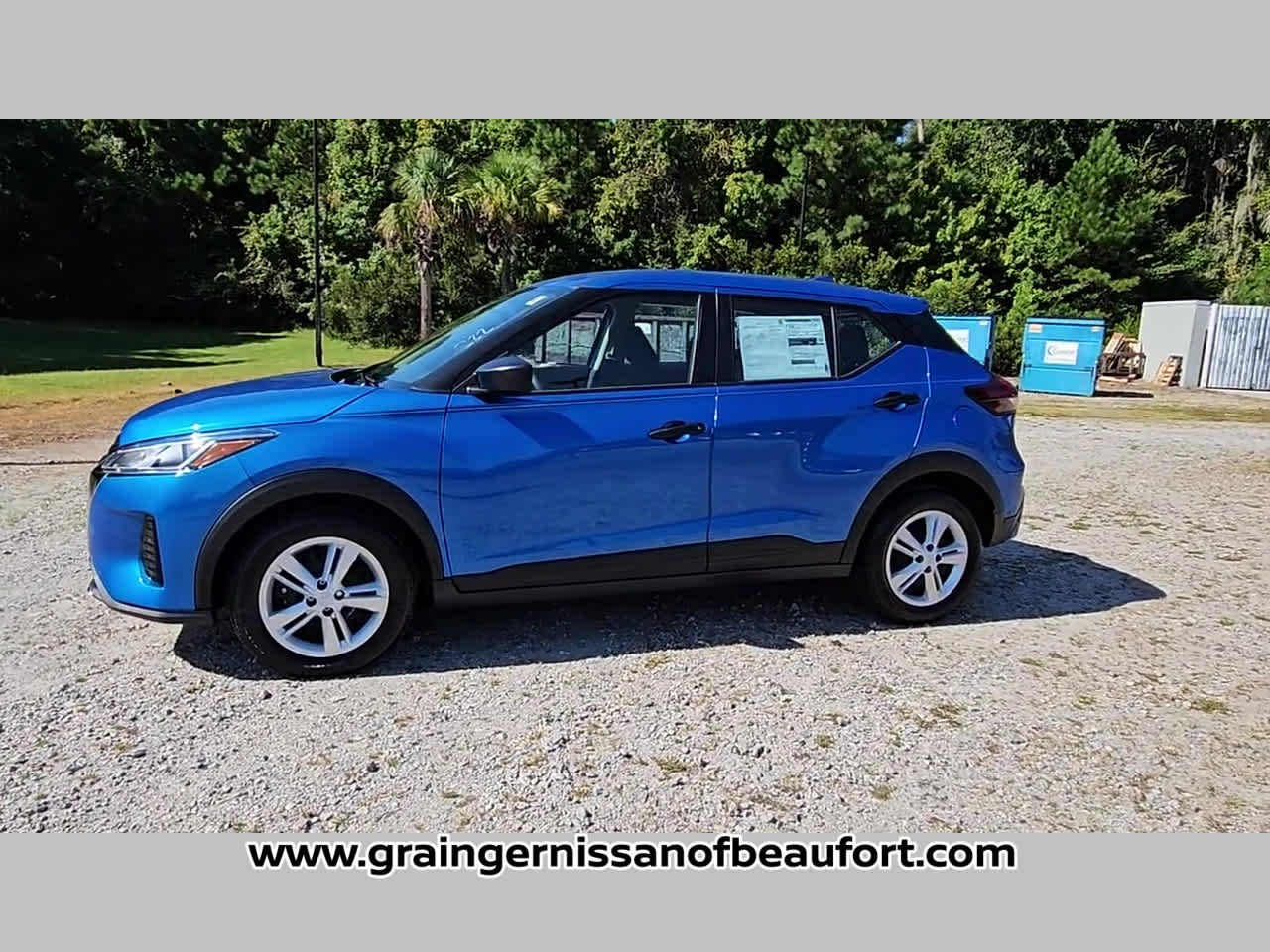 2025 Nissan Kicks Play S