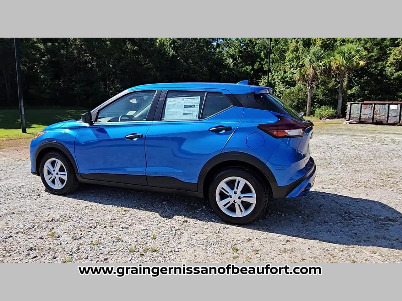 2025 Nissan Kicks Play S