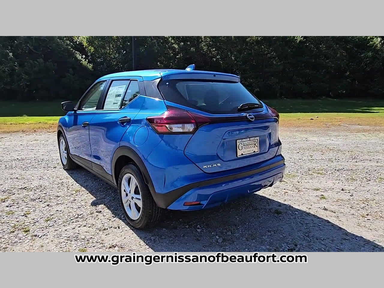 2025 Nissan Kicks Play S