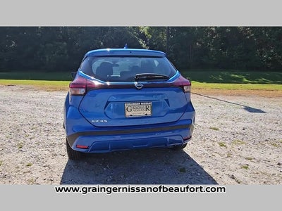 2025 Nissan Kicks Play S
