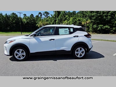 2025 Nissan Kicks Play S