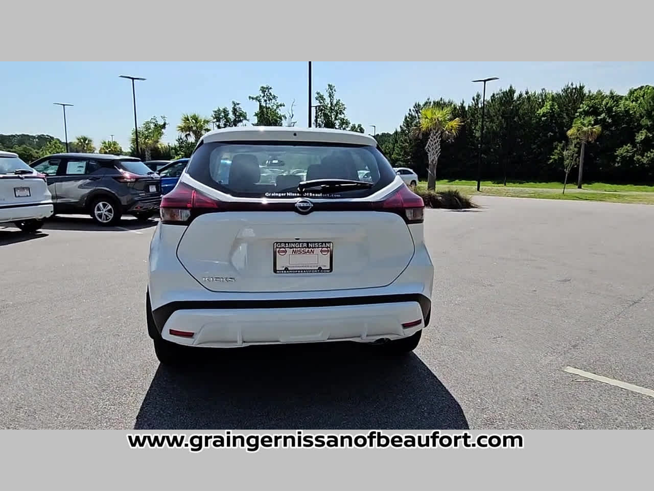 2025 Nissan Kicks Play S