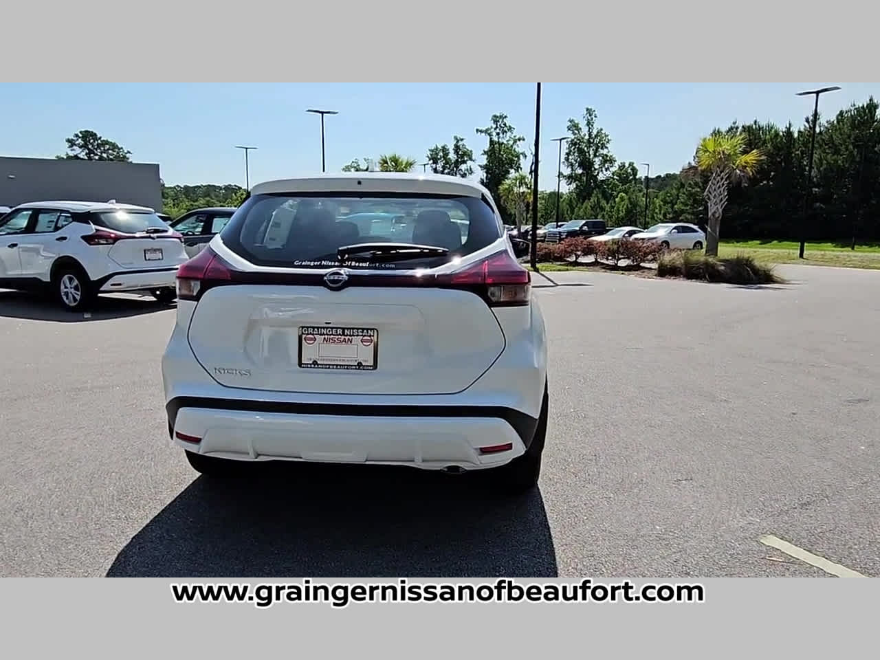 2025 Nissan Kicks Play S