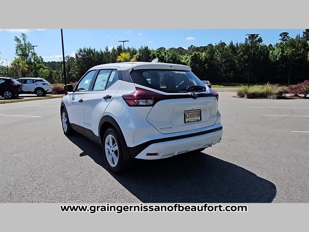 2025 Nissan Kicks Play S