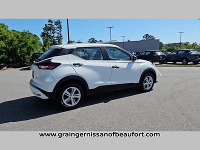 2025 Nissan Kicks Play S