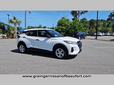 2025 Nissan Kicks Play S
