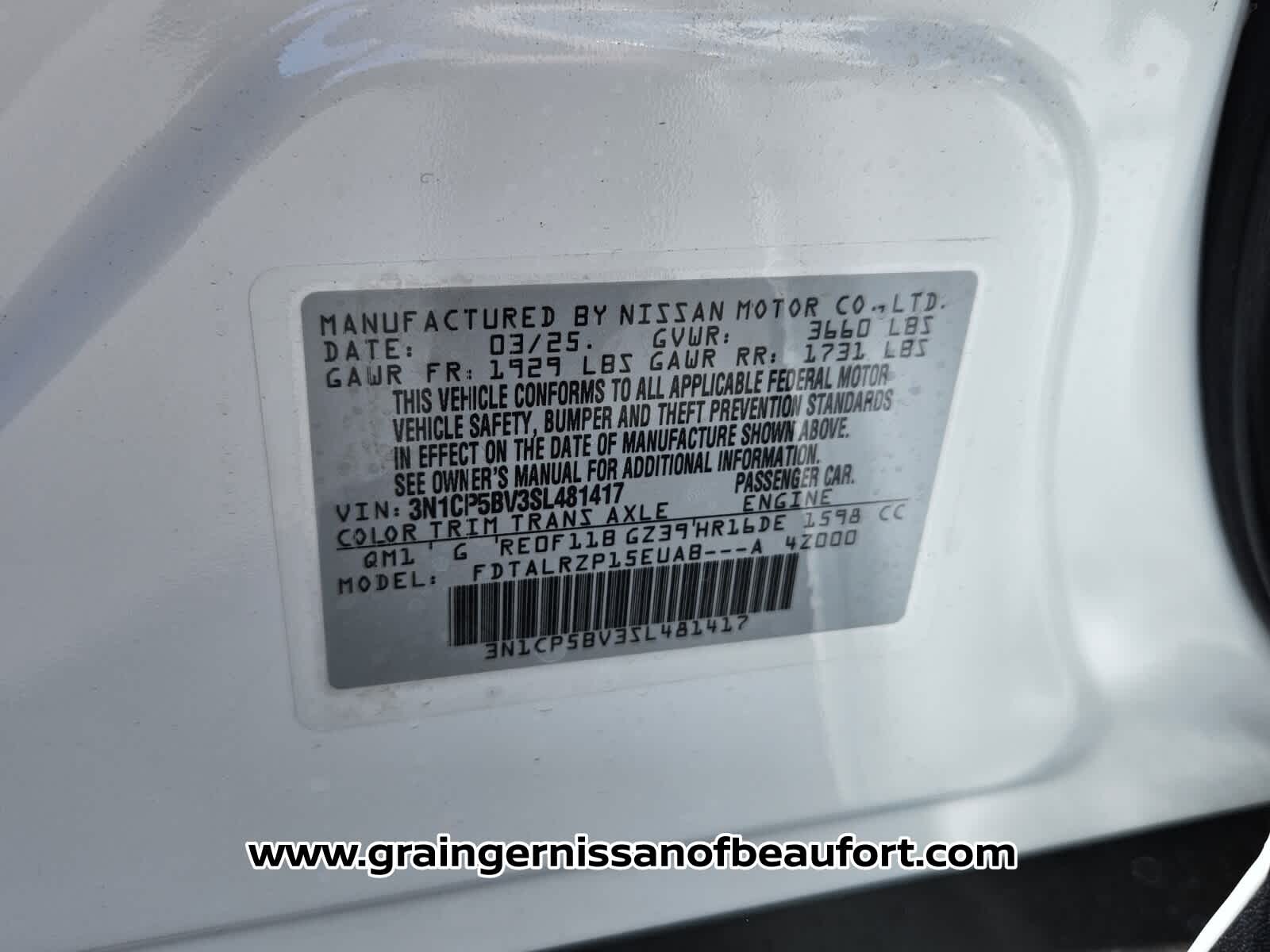 2025 Nissan Kicks Play S