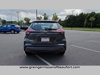 2025 Nissan Kicks Play S