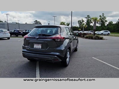 2025 Nissan Kicks Play S