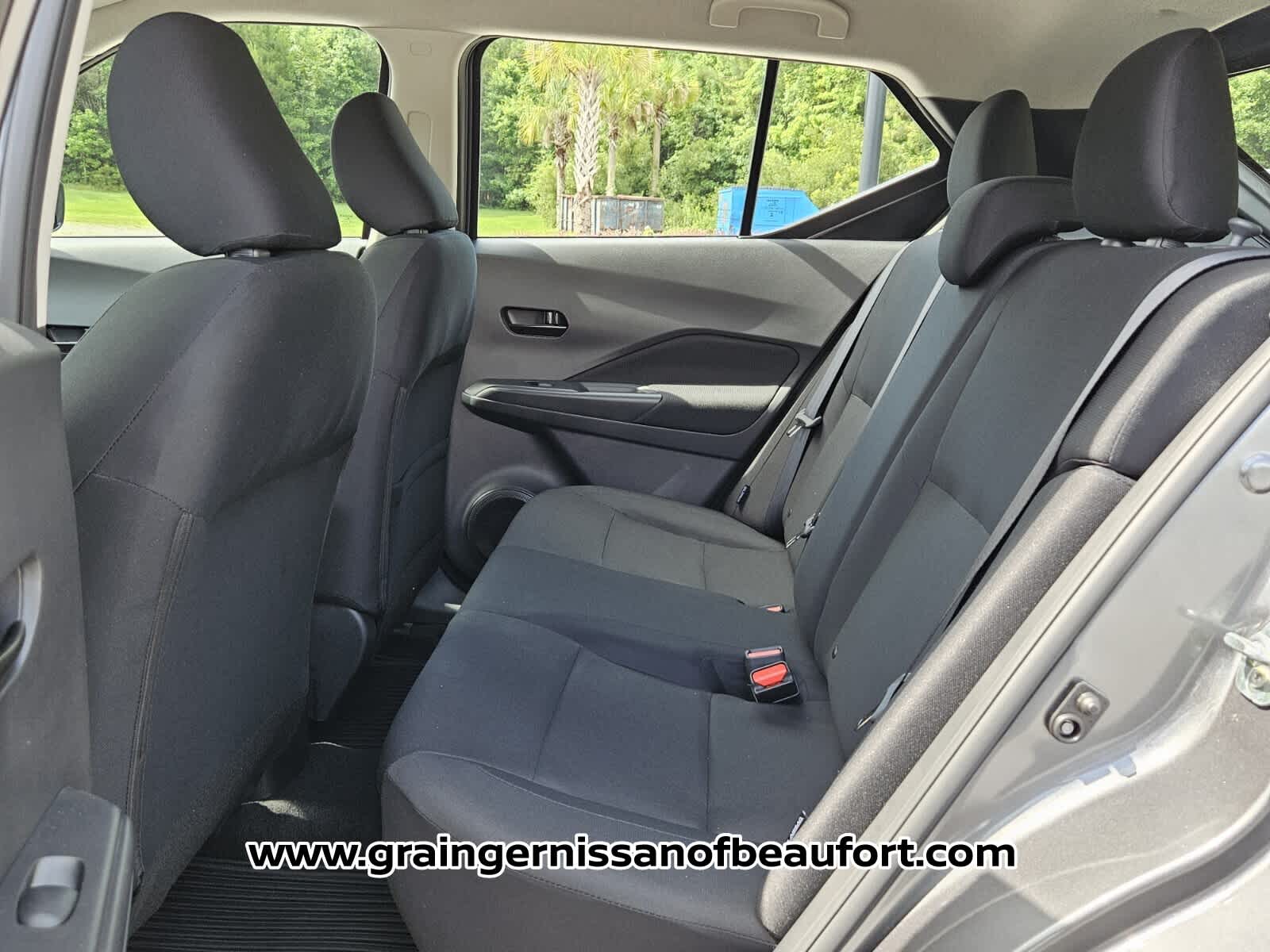 2025 Nissan Kicks Play S