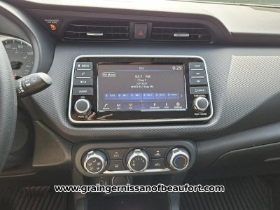 2025 Nissan Kicks Play S